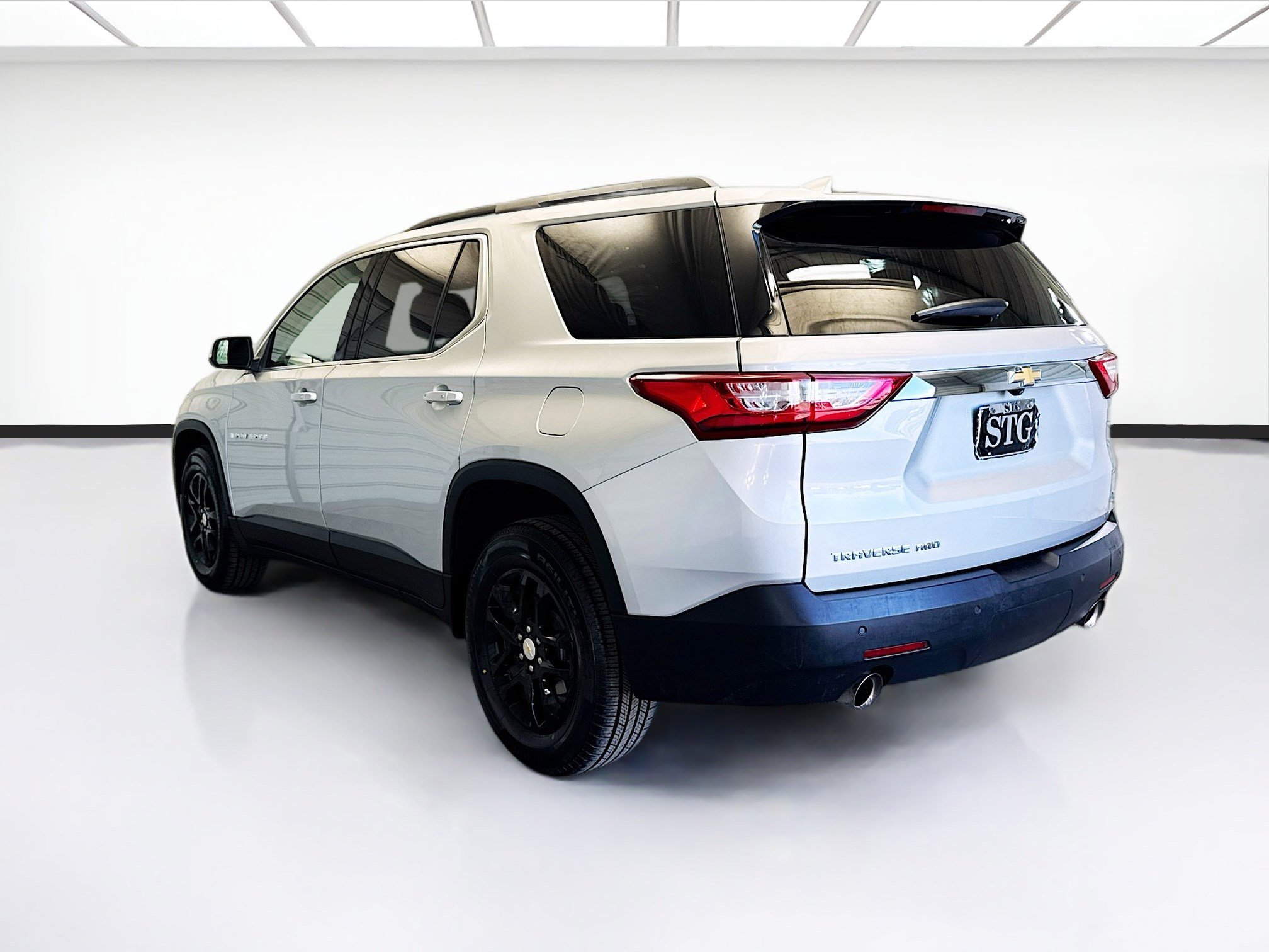 Used 2021 Chevrolet Traverse LT image 6