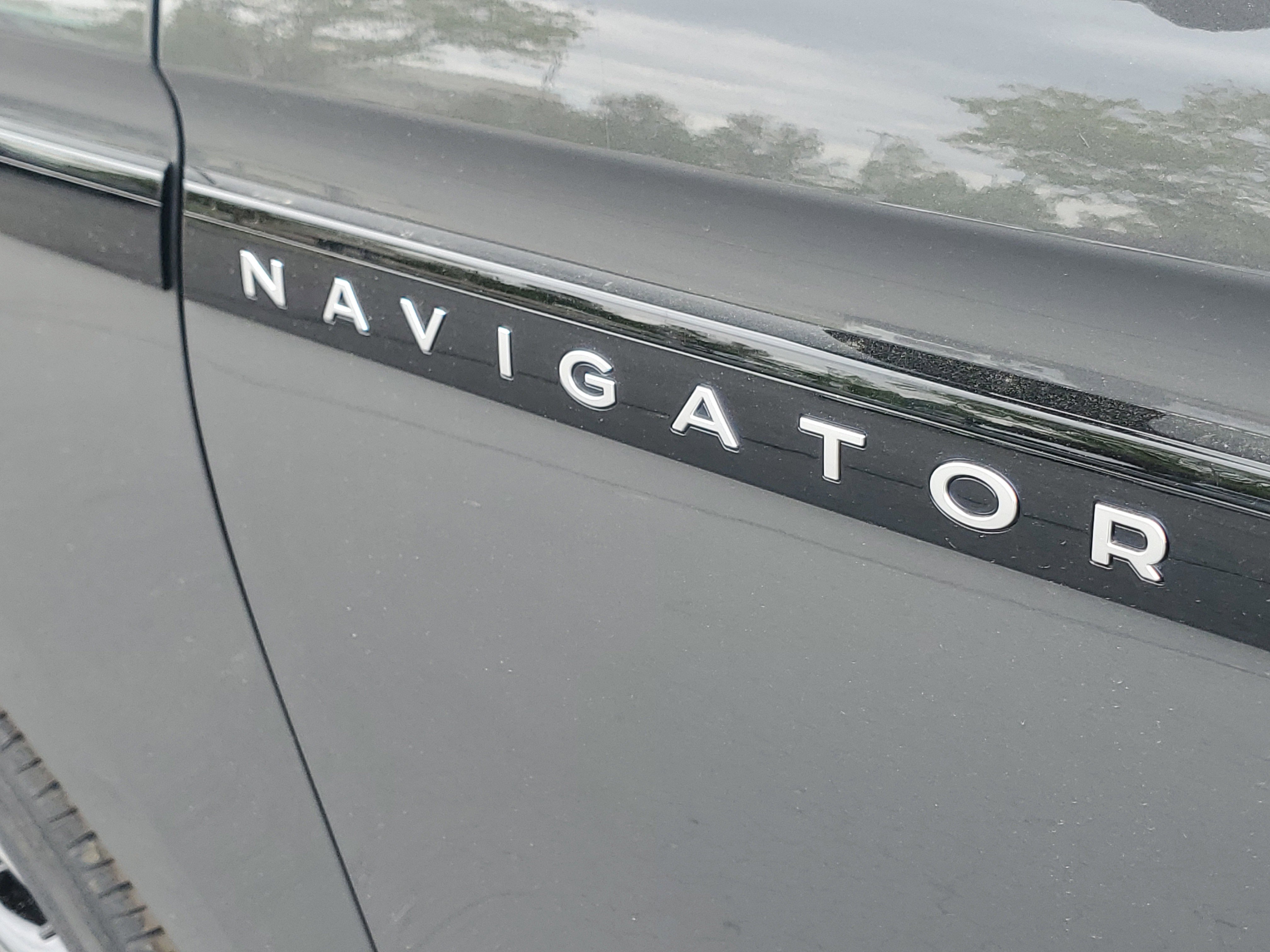 New 2026 Lincoln Navigator L Black Label AWD/4WD image 7