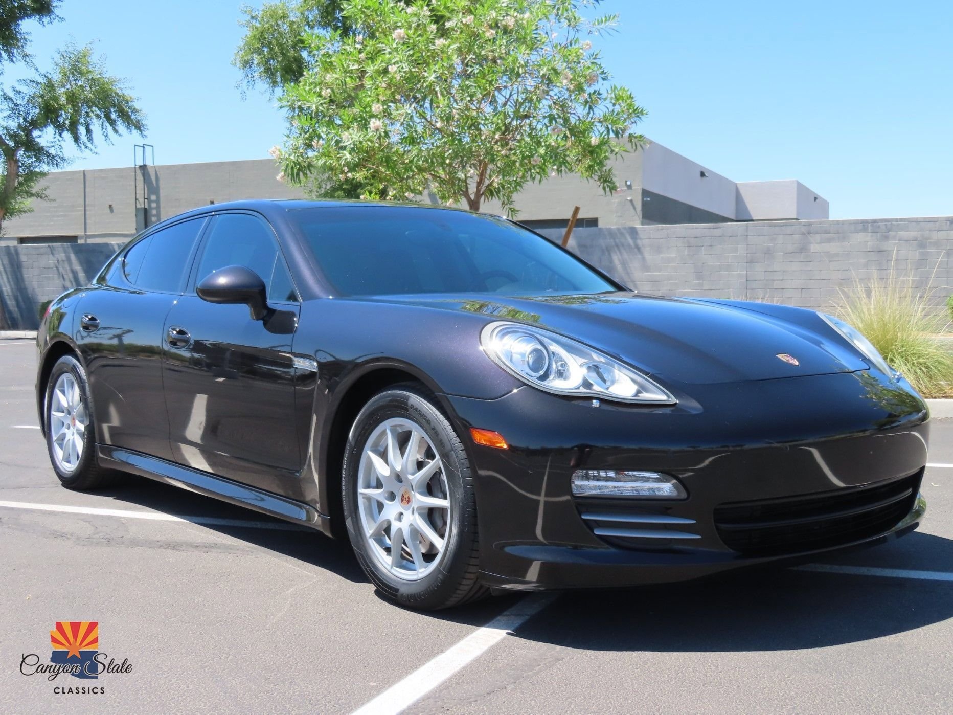 Used 2012 Porsche Panamera 4 image 35