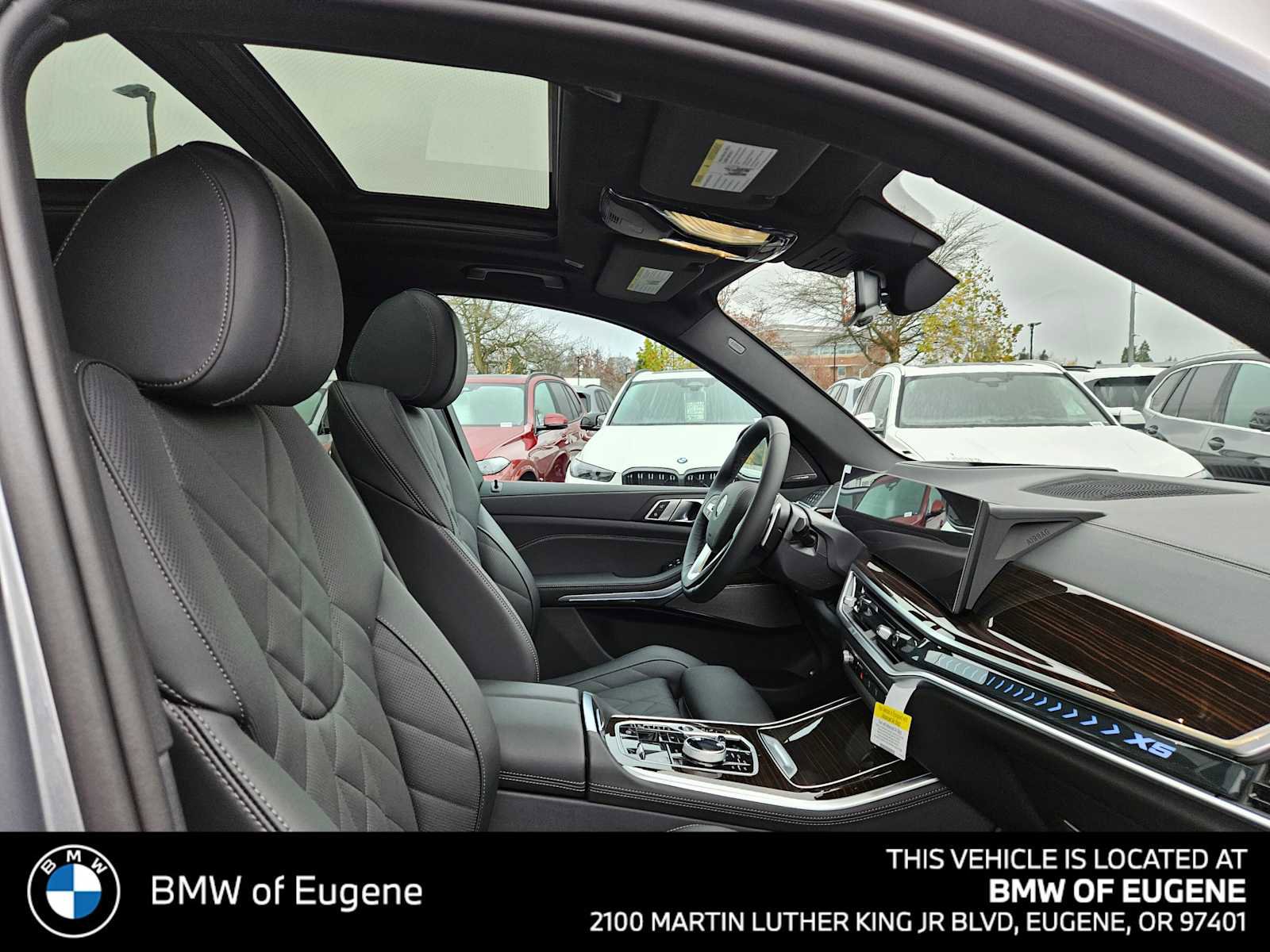 New 2026 BMW X5 xDrive50e w/ Executive Package image 11