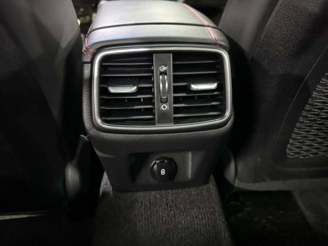 Used 2023 Genesis G70 3.3T w/ Sport Prestige Package image 28