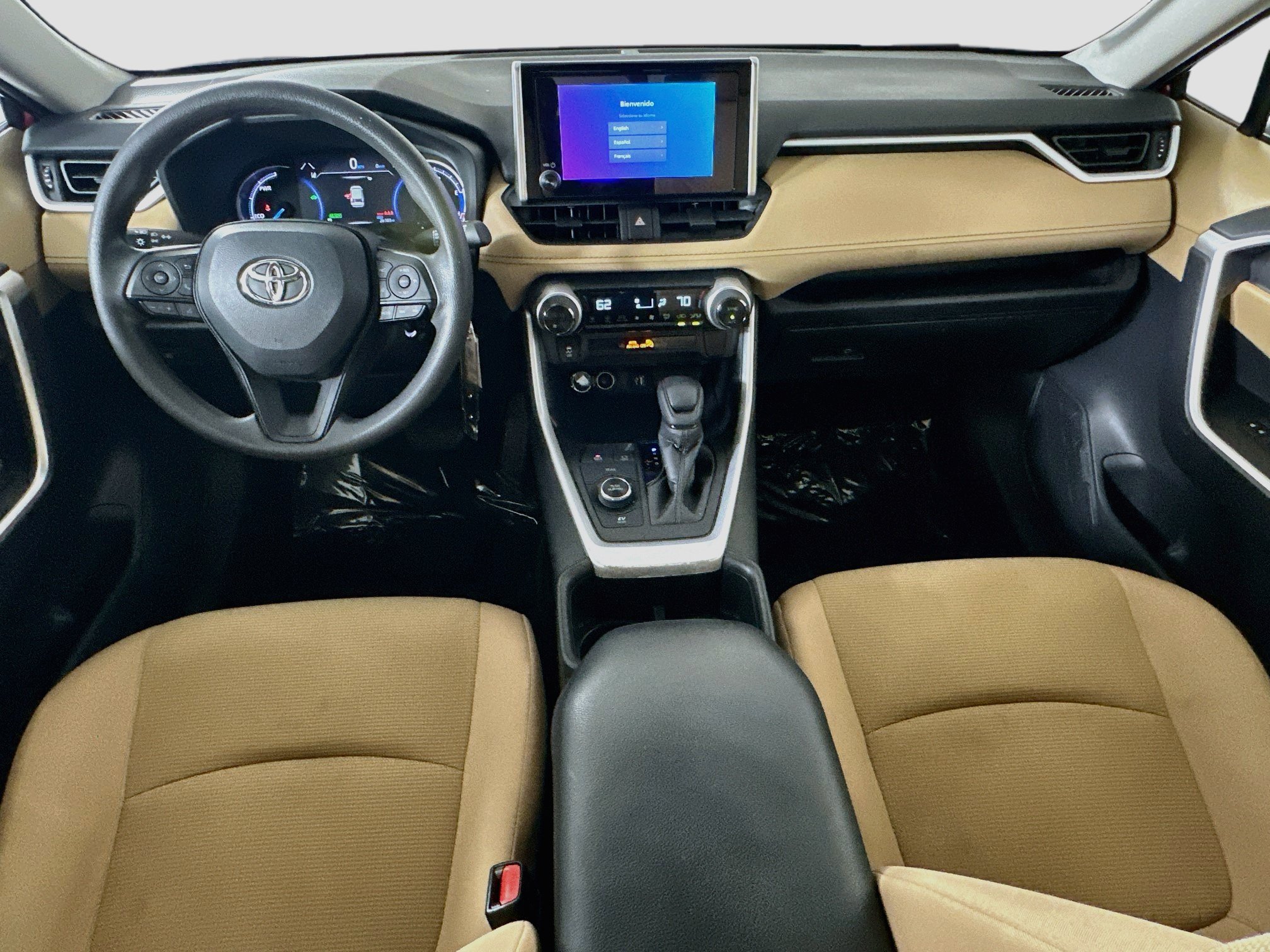 Used 2024 Toyota RAV4 LE AWD/4WD image 25