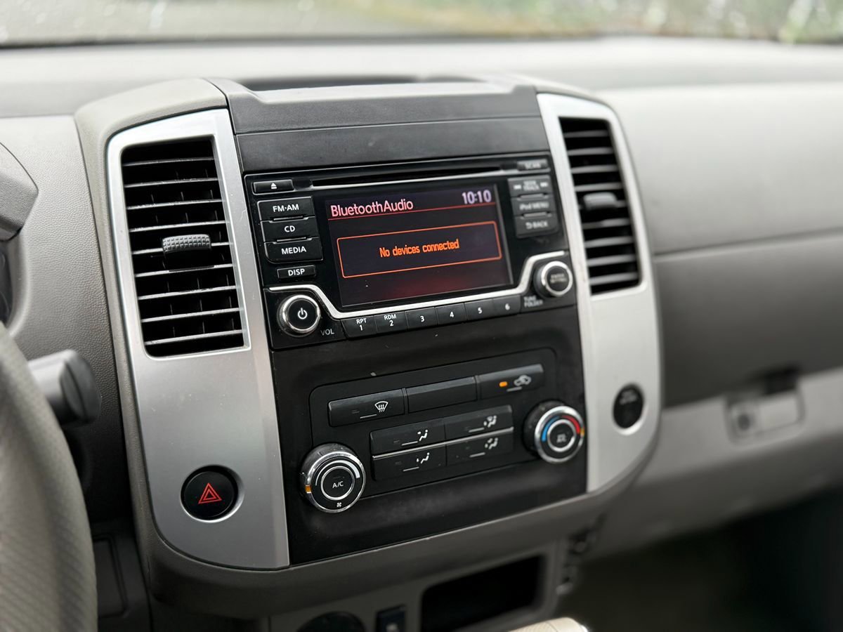 Used 2018 Nissan Frontier S image 24