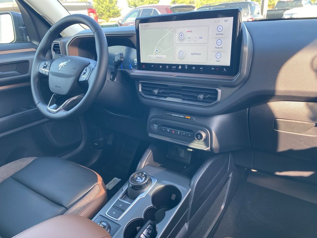 New 2025 Ford Bronco Sport Outer Banks w/ Outer Banks Tech Package+ image 5