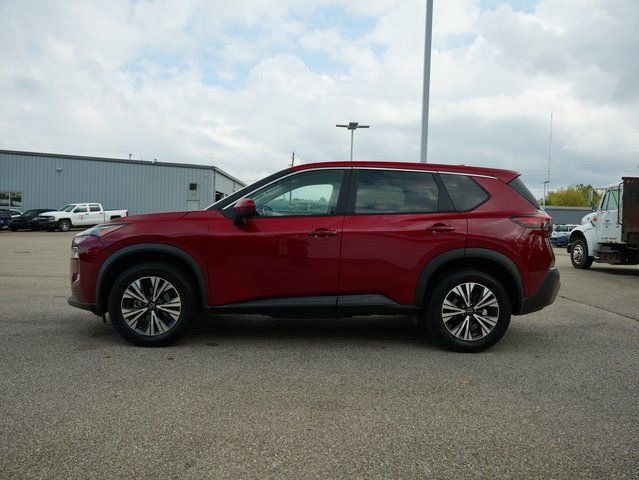 Used 2023 Nissan Rogue SV image 4