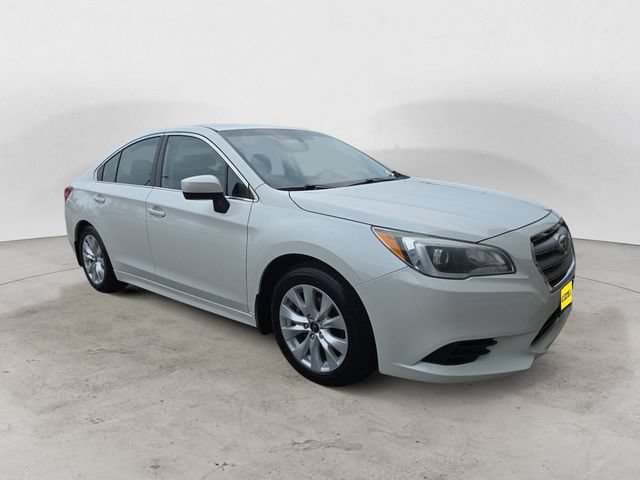 Used 2015 Subaru Legacy 2.5i Premium w/ Popular Package #2 AWD/4WD image 3