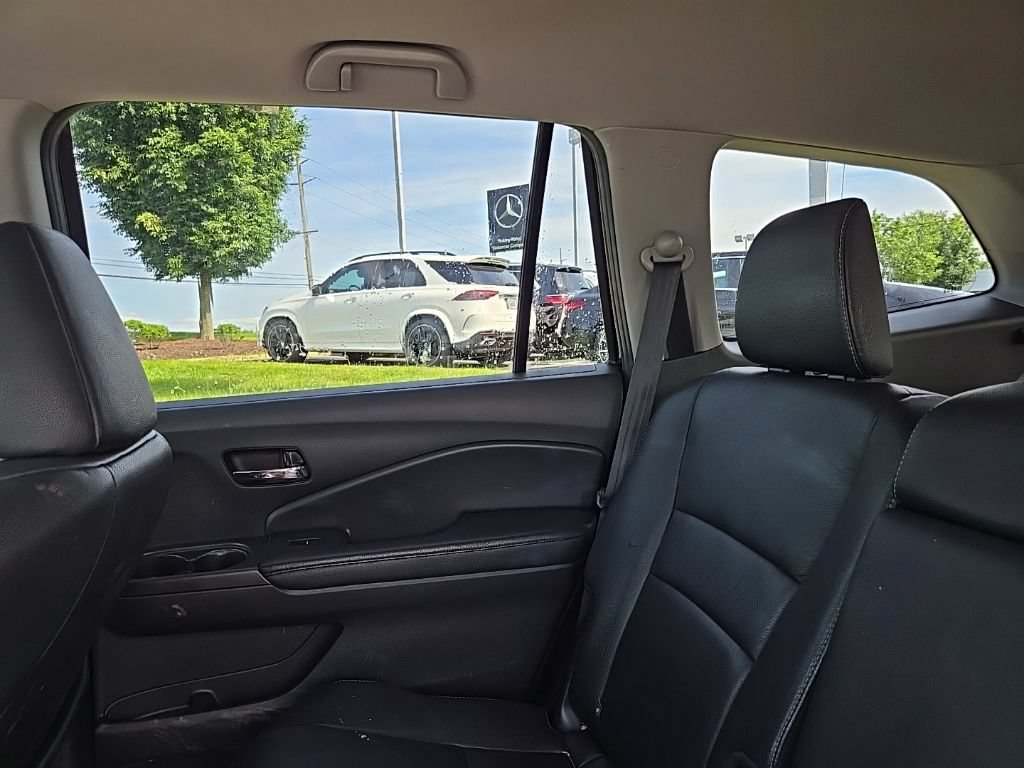 Used 2017 Honda Pilot EX-L image 39