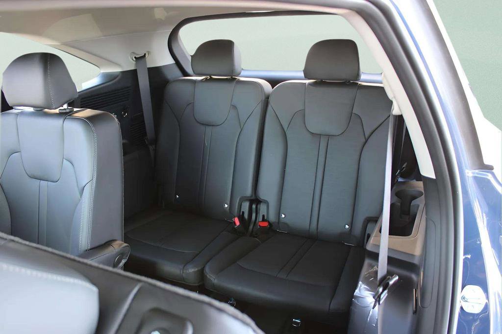 New 2025 Kia Sorento SX image 21