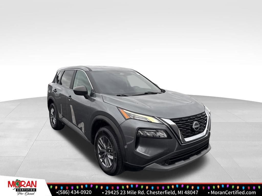 Used 2023 Nissan Rogue S image 7
