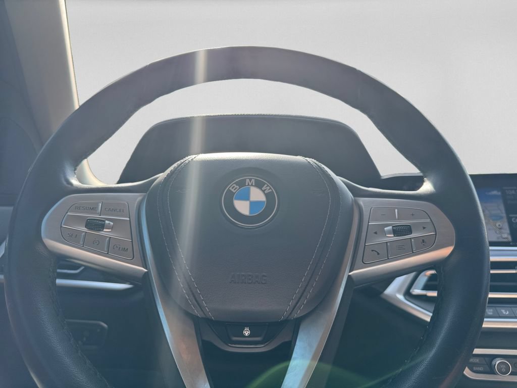 Used 2021 BMW X7 xDrive40i w/ Parking Assistance Package AWD/4WD image 19