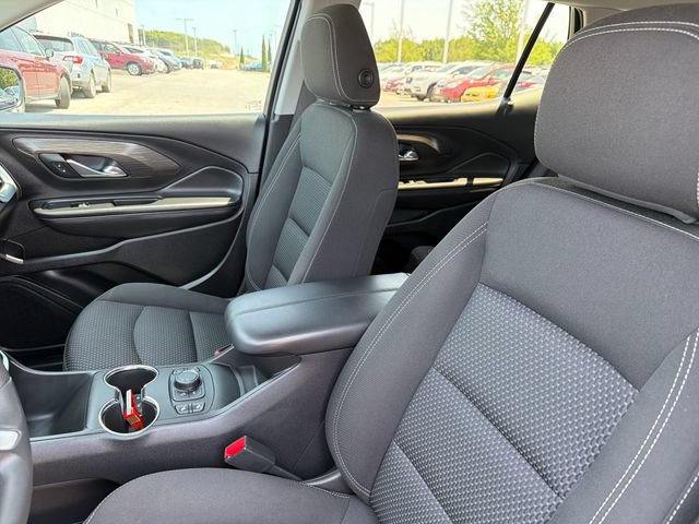 Used 2023 GMC Terrain SLE w/ Driver Convenience Package FWD image 18