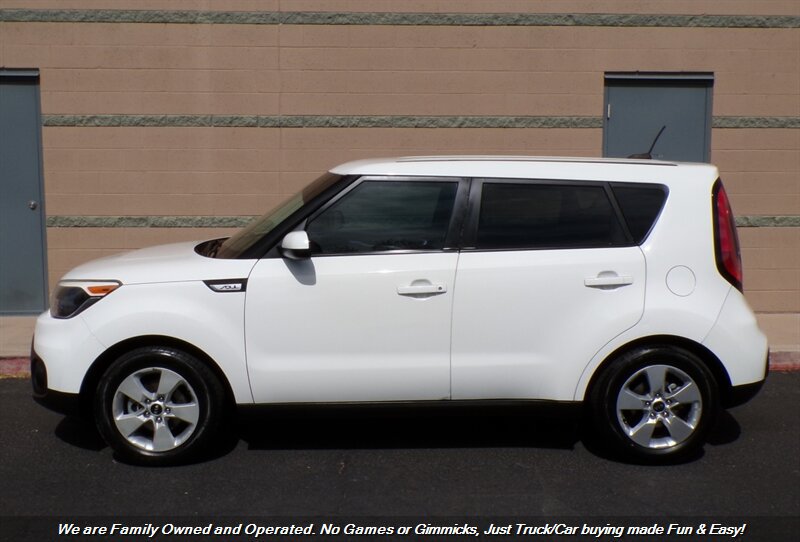 Used 2018 Kia Soul FWD image 5