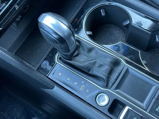 Used 2018 Volkswagen Atlas SEL image 25