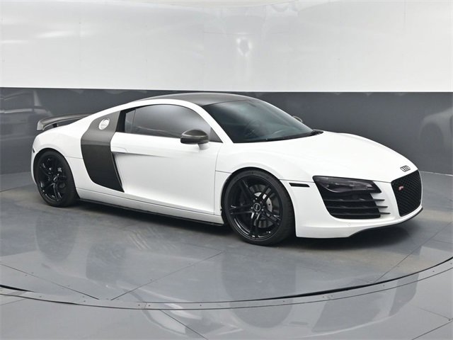 Used 2009 Audi R8 V8 w/ Enhanced Leather Pkg image 1