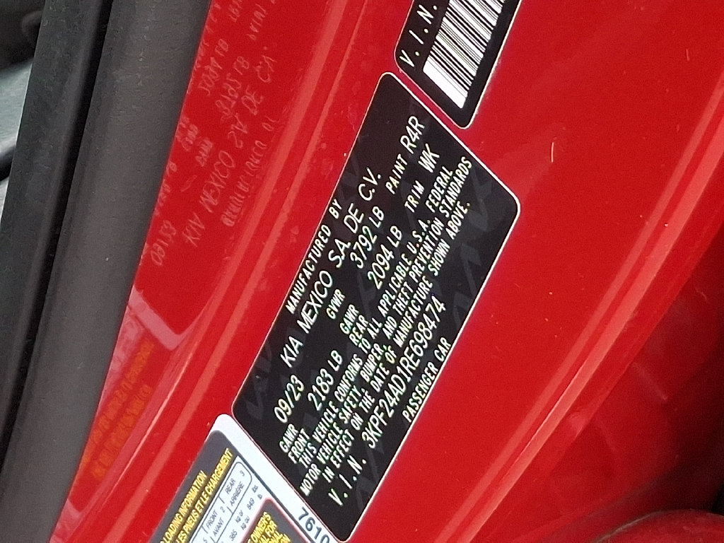 Used 2024 Kia Forte LXS FWD image 25