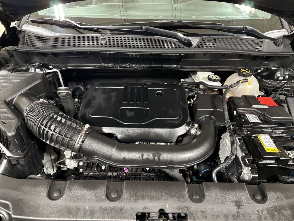 Used 2025 Chevrolet Blazer LT FWD image 24