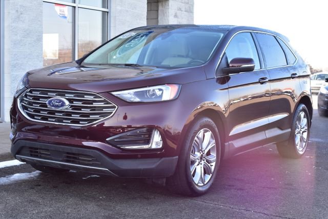 Used 2023 Ford Edge Titanium w/ Class II Trailer Tow Package image 12