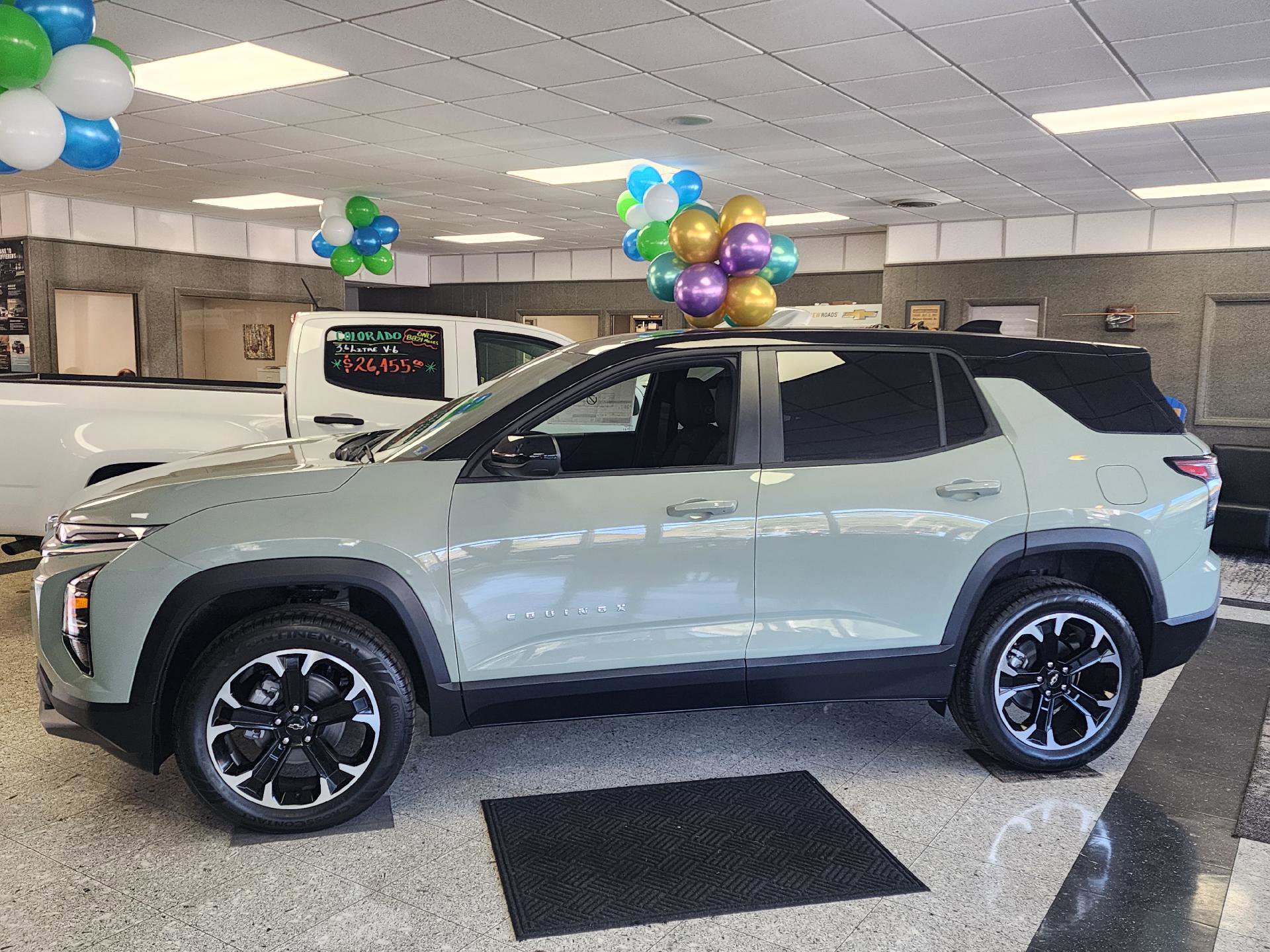 New 2026 Chevrolet Equinox LT image 3