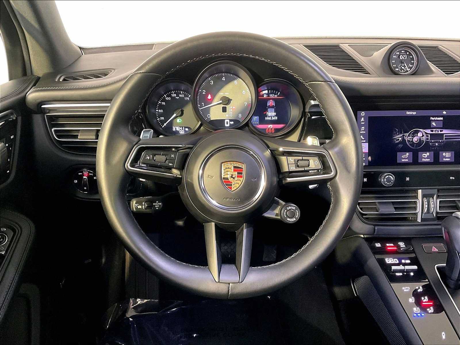 Certified 2023 Porsche Macan S AWD/4WD image 15