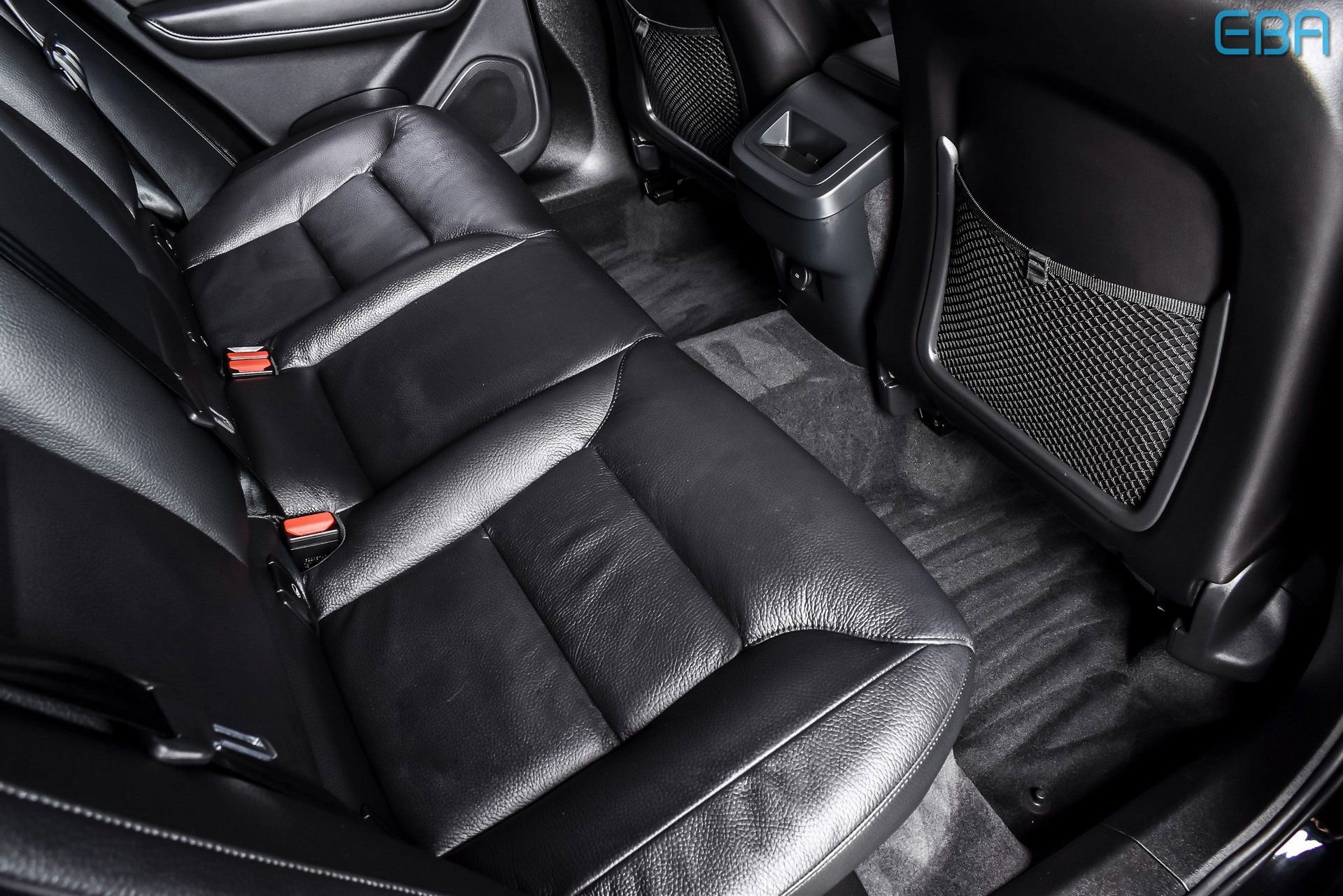 Used 2025 Volvo XC60 B5 Plus AWD/4WD image 22