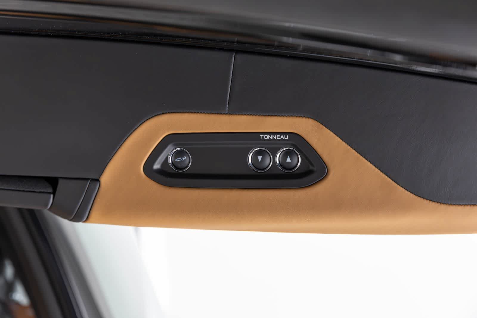 New 2027 McLaren 750S Spider RWD image 22