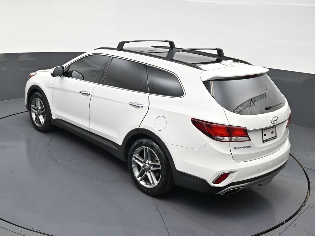 Used 2018 Hyundai Santa Fe SE image 14