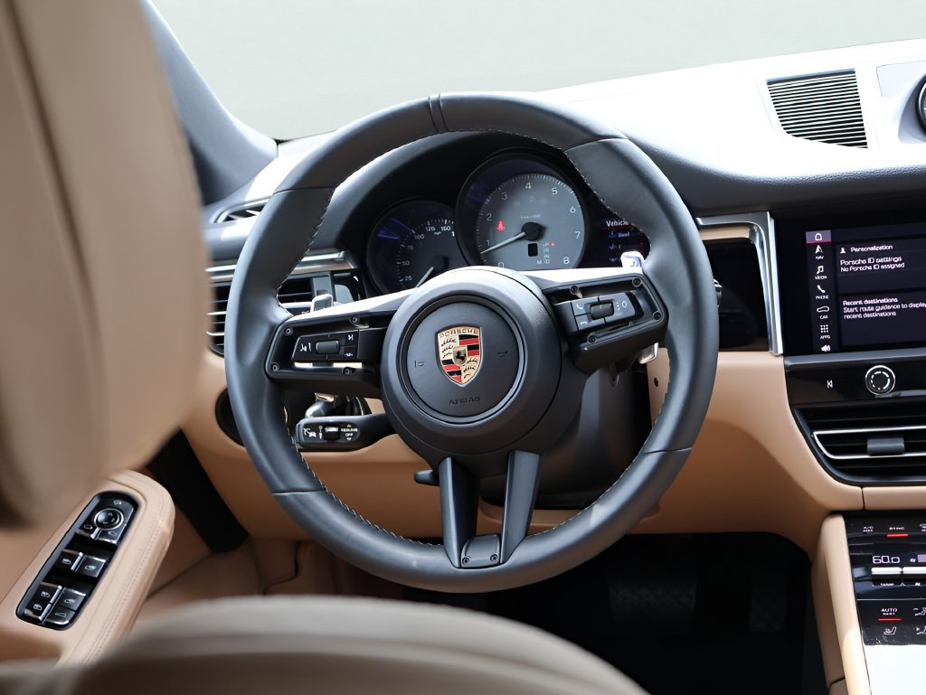 Certified 2024 Porsche Macan S AWD/4WD image 20