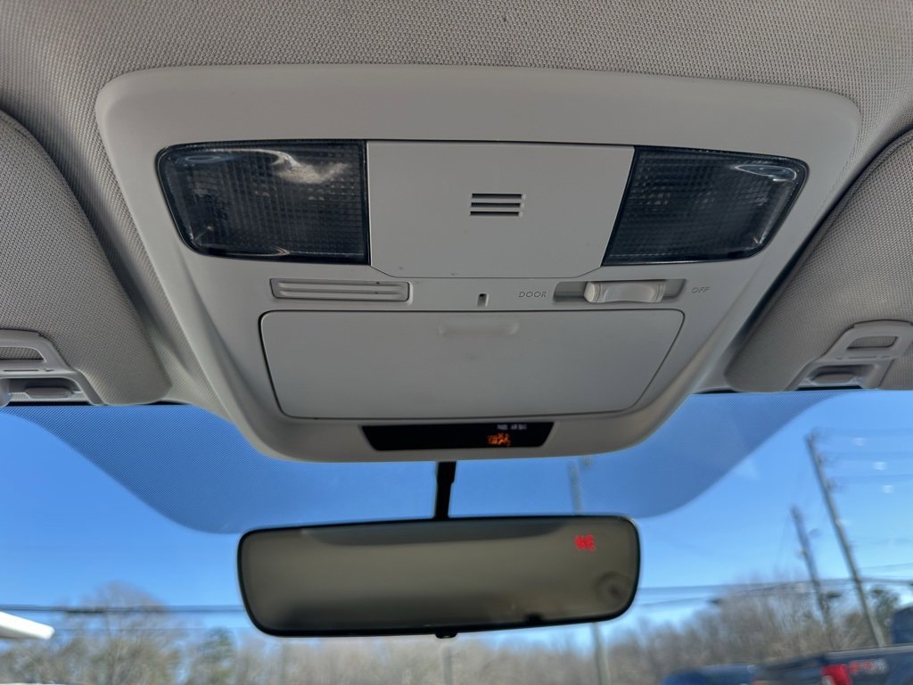 Used 2018 Subaru Outback 2.5i image 30