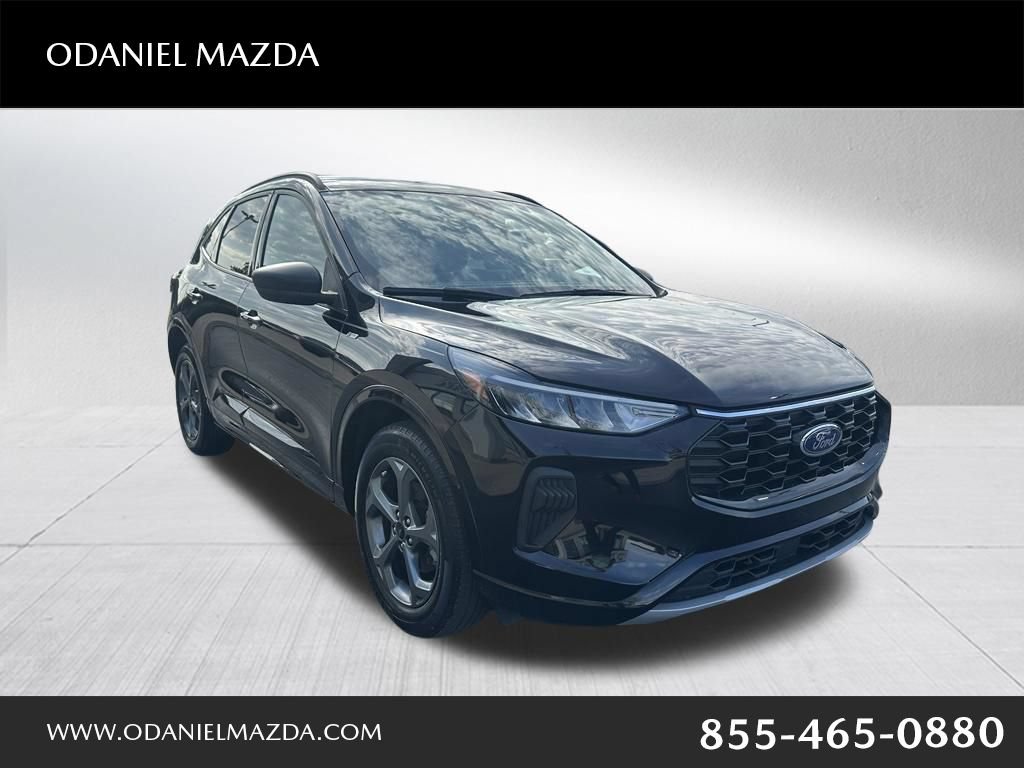 Used 2023 Ford Escape ST-Line w/ Tech Pack #1 AWD/4WD 360° Tour