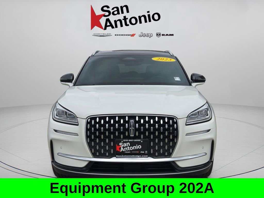Used 2023 Lincoln Corsair Reserve w/ Equipment Group 202A AWD/4WD image 3