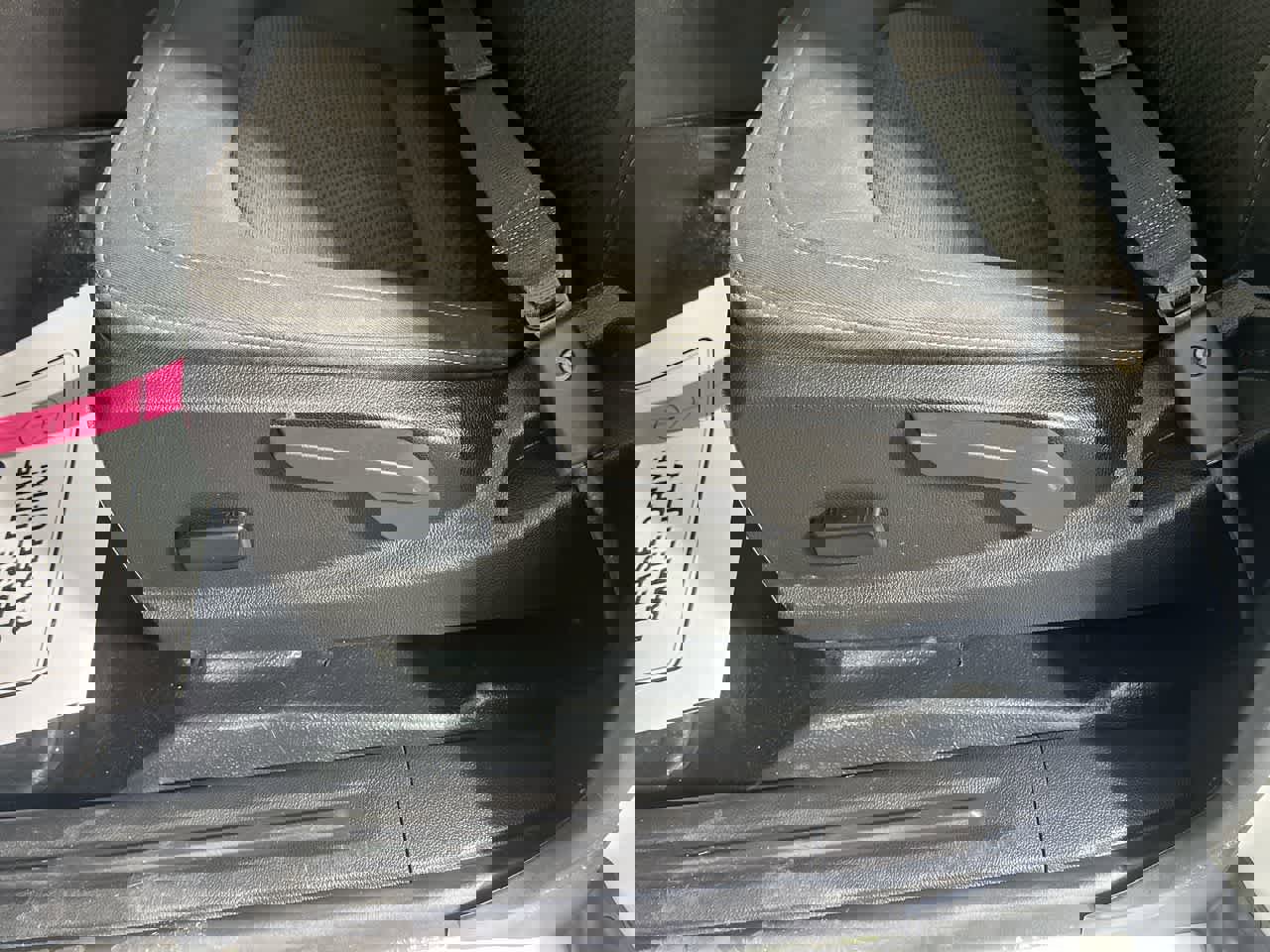 Used 2022 Chevrolet Colorado LT w/ Fleet Safety Package image 14