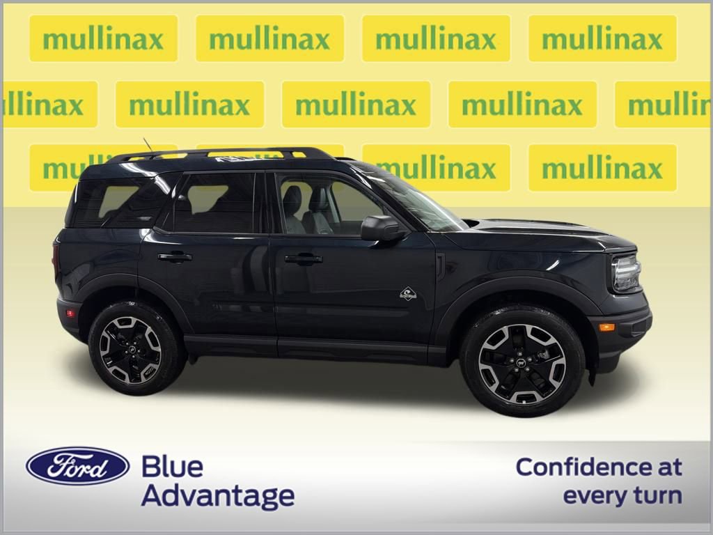 Certified 2023 Ford Bronco Sport Outer Banks w/ Tech Package image 2