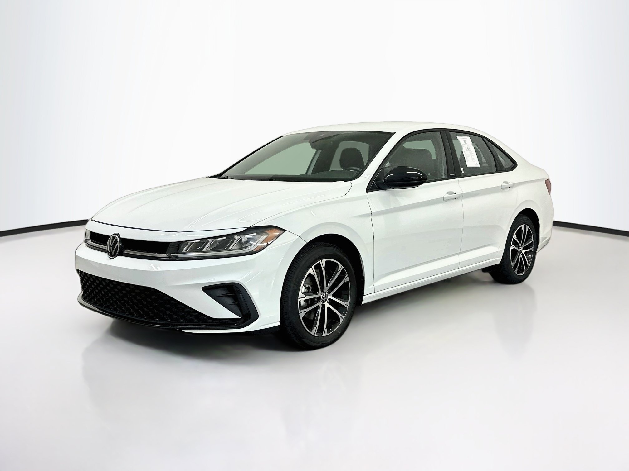 Used 2025 Volkswagen Jetta Sport FWD image 3