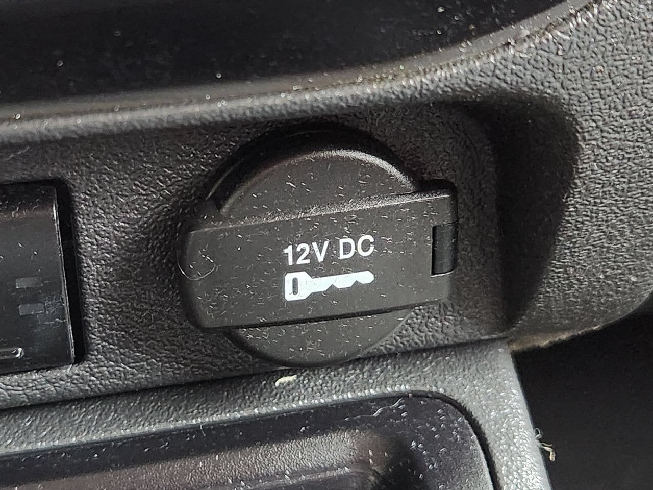 Used 2017 Jeep Patriot Latitude FWD image 30