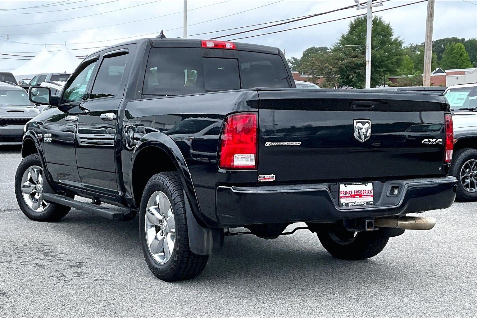Used 2015 RAM 1500 Outdoorsman w/ Pittsburgh Penguins Edition AWD/4WD image 9