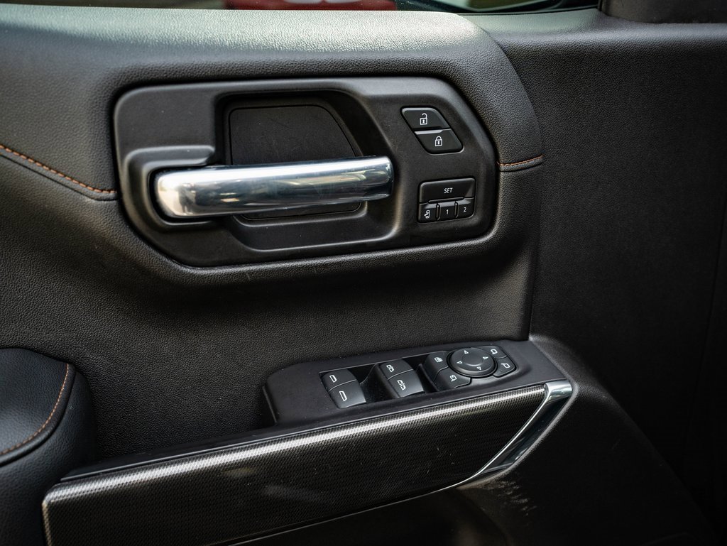 Used 2020 GMC Sierra 1500 AT4 w/ Off-Road Performance Package image 27