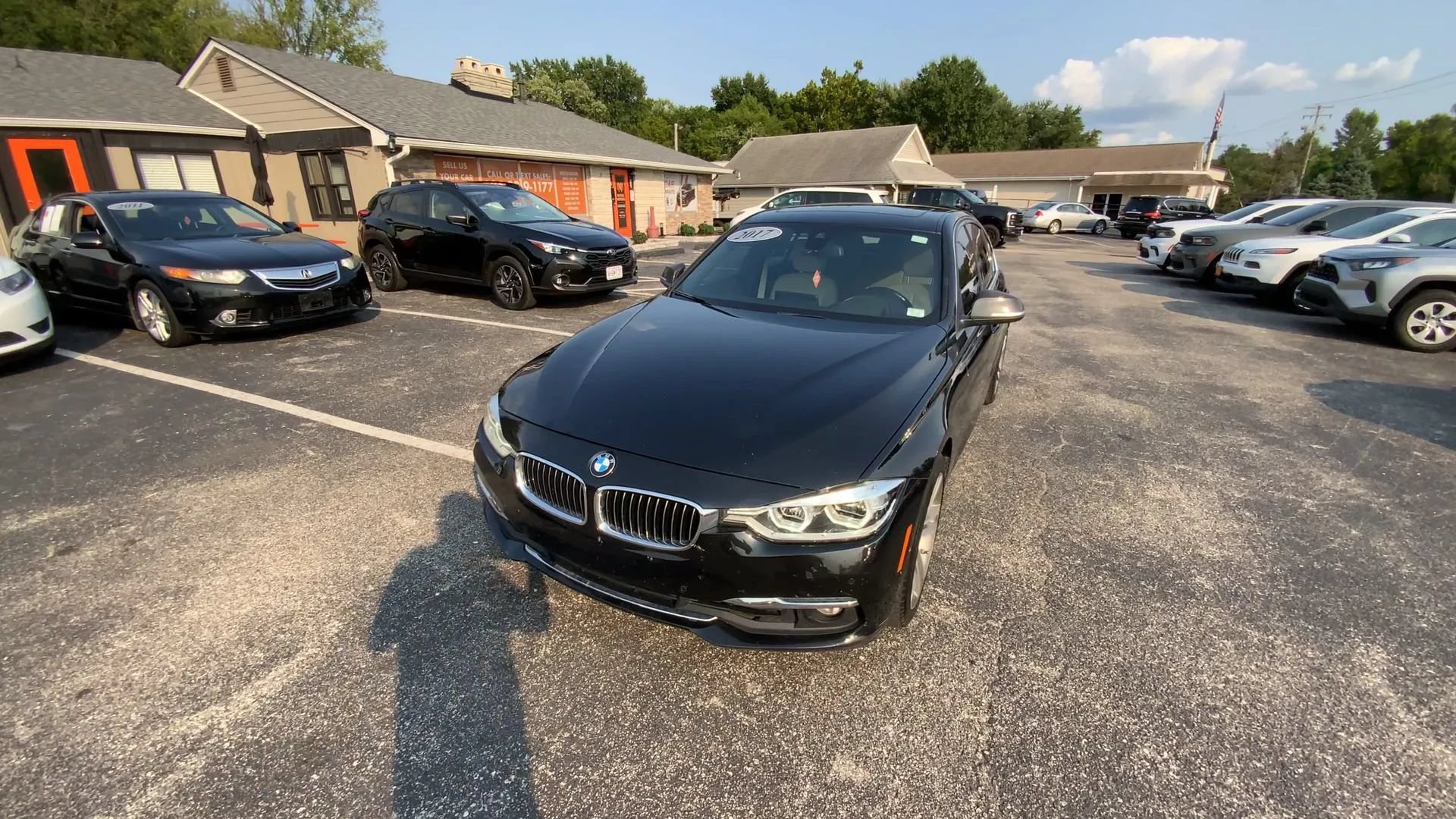Used 2017 BMW 330i Sedan RWD image 4