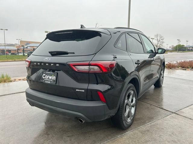 Used 2025 Ford Escape ST-Line AWD/4WD image 8
