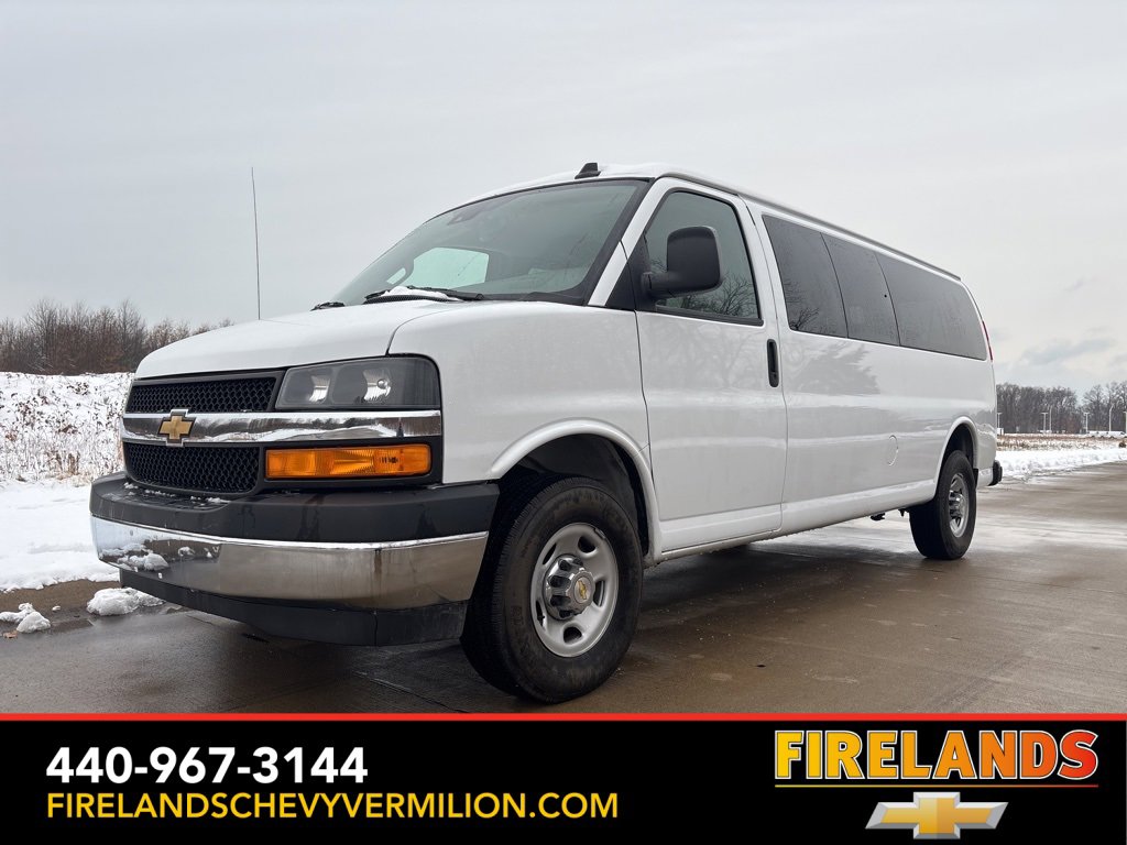 Used 2024 Chevrolet Express 3500 LT w/ LT Preferred Equipment Group video 1