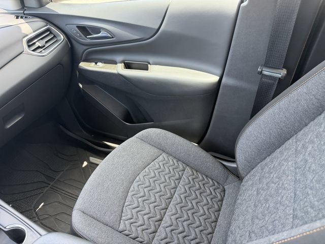 Used 2023 Chevrolet Equinox LT FWD image 21