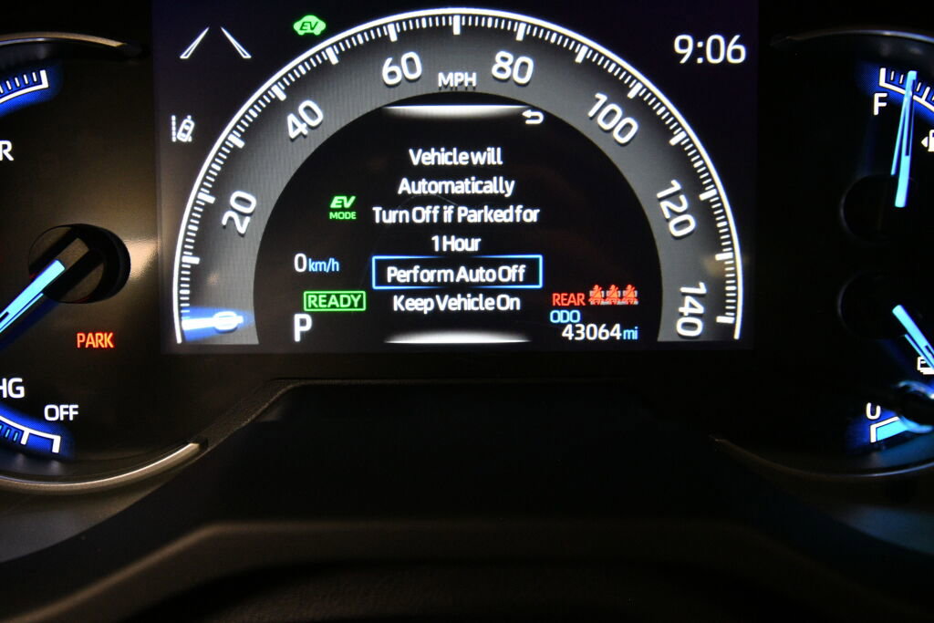 Used 2022 Toyota RAV4 XSE image 18