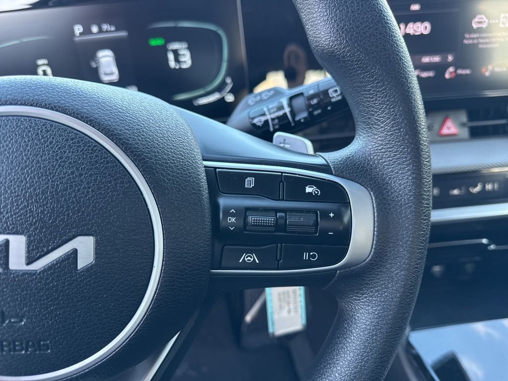 Used 2023 Kia Sportage LX image 15