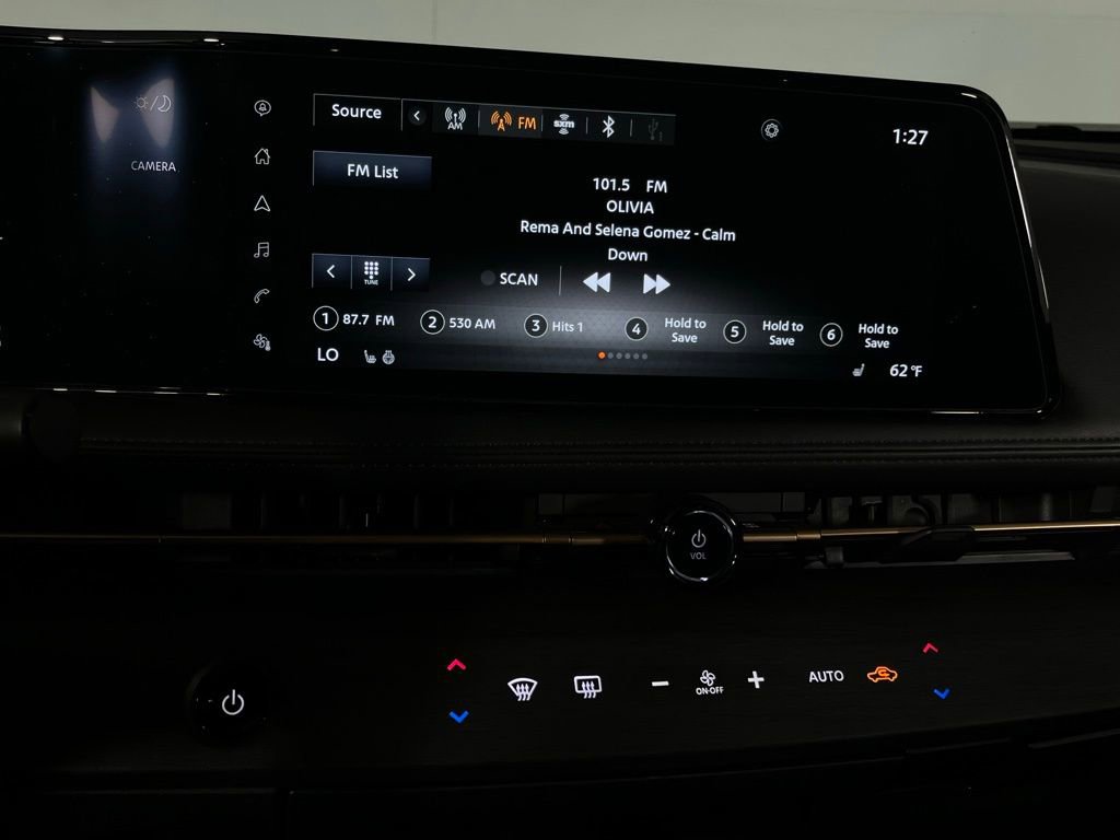 Used 2023 Nissan Ariya AWD image 19