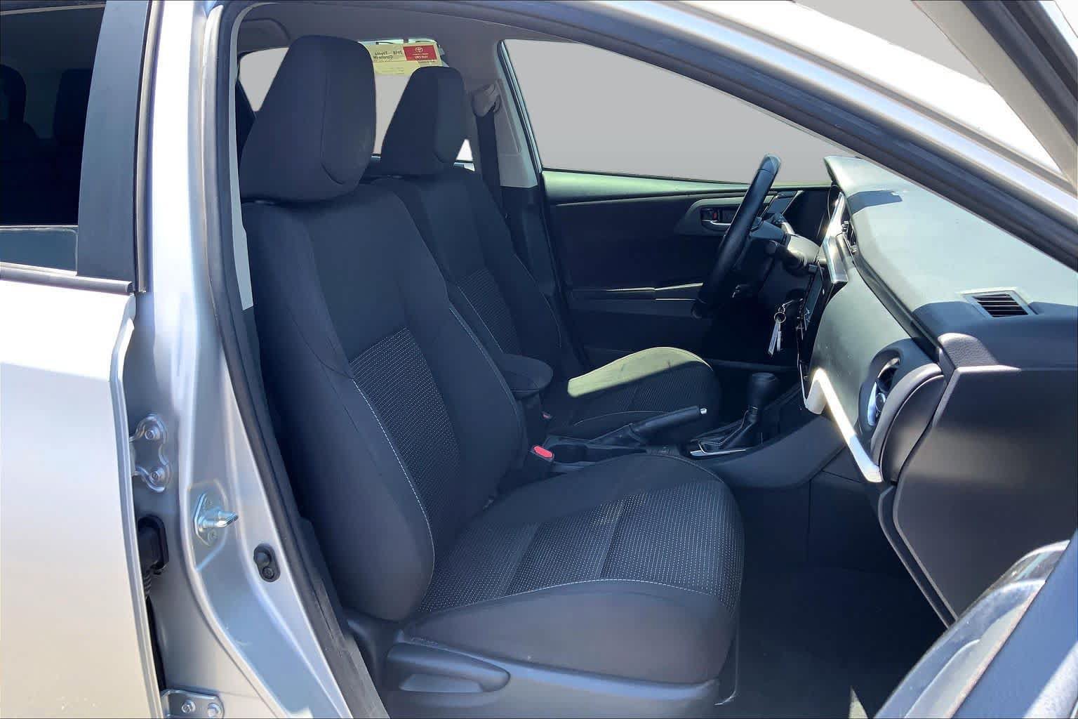 Used 2018 Toyota Corolla iM FWD image 9