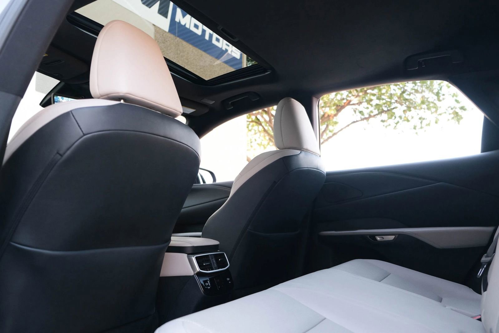 Used 2023 Lexus RX 350 Premium FWD image 25