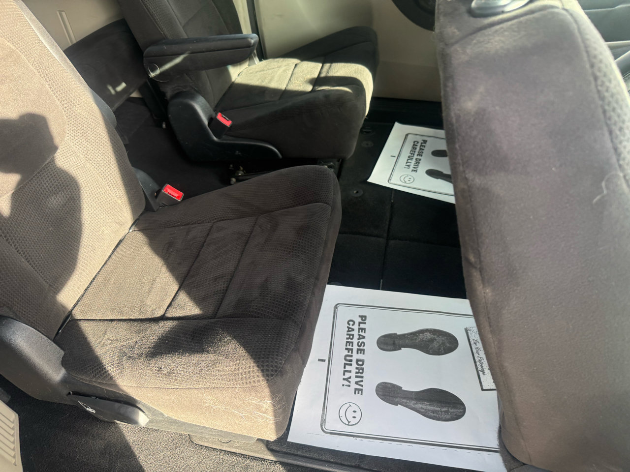 Used 2014 Dodge Grand Caravan SXT image 13