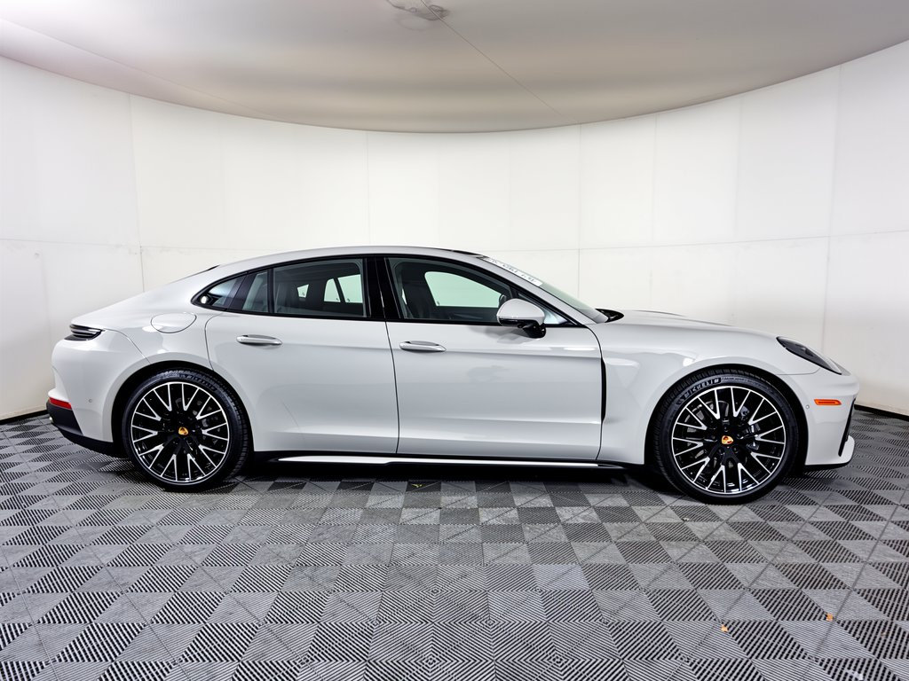 Certified 2025 Porsche Panamera 4 AWD/4WD image 9