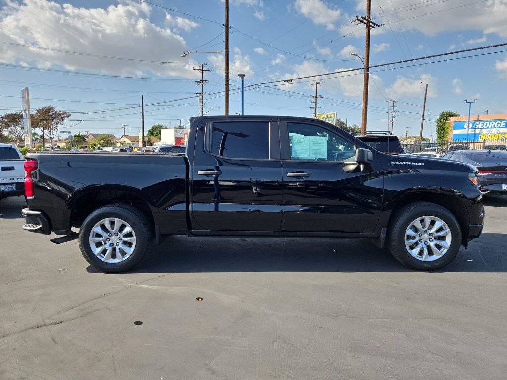 Certified 2022 Chevrolet Silverado 1500 Custom RWD image 28