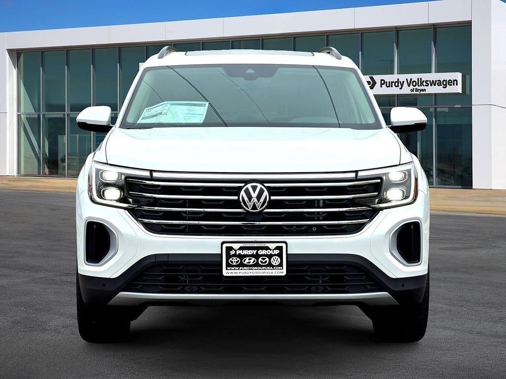 New 2026 Volkswagen Atlas SE FWD image 3