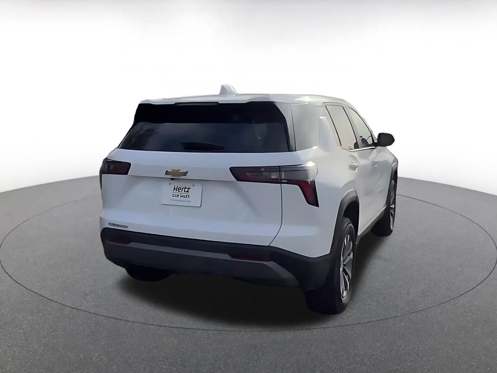 Used 2025 Chevrolet Equinox LT image 14